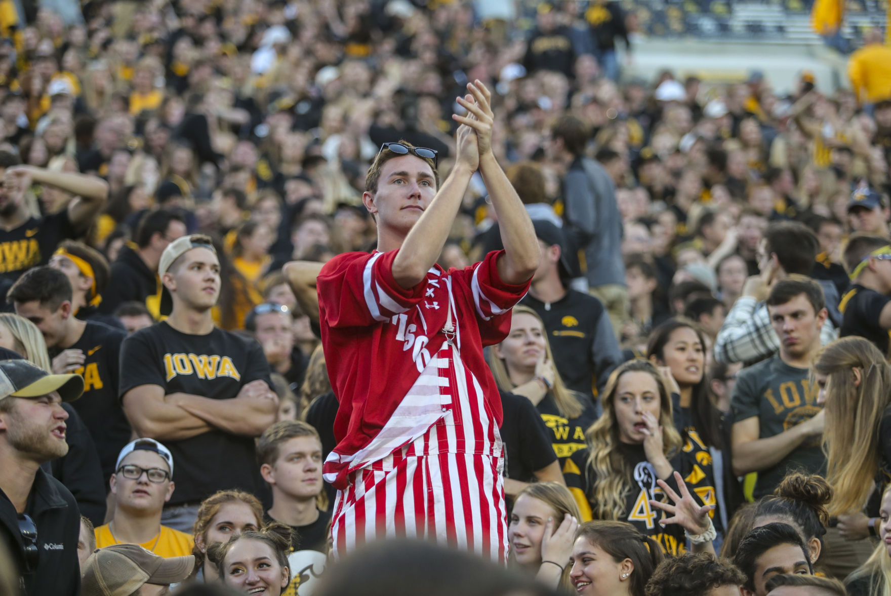 092218-Iowa-Football-009